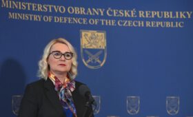 Министр обороны Чехии предложила выйти из ООН из-за резолюции по Израилю