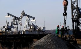 Путин заявил, что Россия постепенно слезает с нефтегазовой иглы