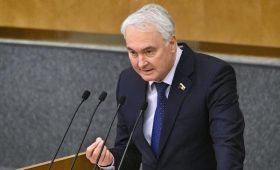 Картаполов заявил о необходимости принять в России закон о ЧВК