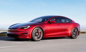 Tesla Model S и Model X снова обрели стандартные версии