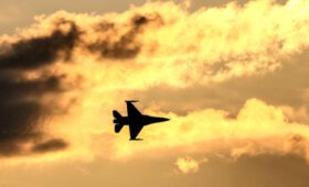 Пентагон заявил о планах Запада передать первые F-16 Киеву в этом году