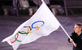 Олимпиада-2024: Рапирист Бах хотел уколоть дзюдоиста Путина, но «попал» на деньги