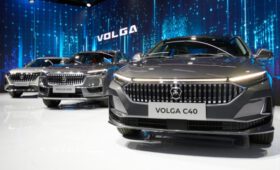 Показаны три модели под маркой Volga