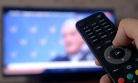 Российский «Первый канал» возобновил вещание в Армении после приостановки