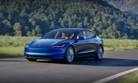 Седан Tesla Model 3 обрел самую дальнобойную версию