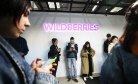 Wildberries атакуют в стиле 90-х. Чего ожидать клиентам маркетплейса?